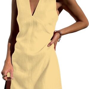 NEW Yellow V-Neck Sleeveless Dress with Pockets